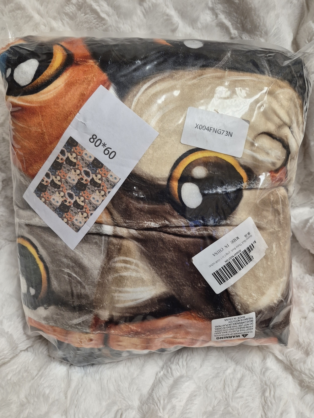 Plush Fleece Bedding Throw Blanket With Cats- Brown/Beige with Orange Accents
